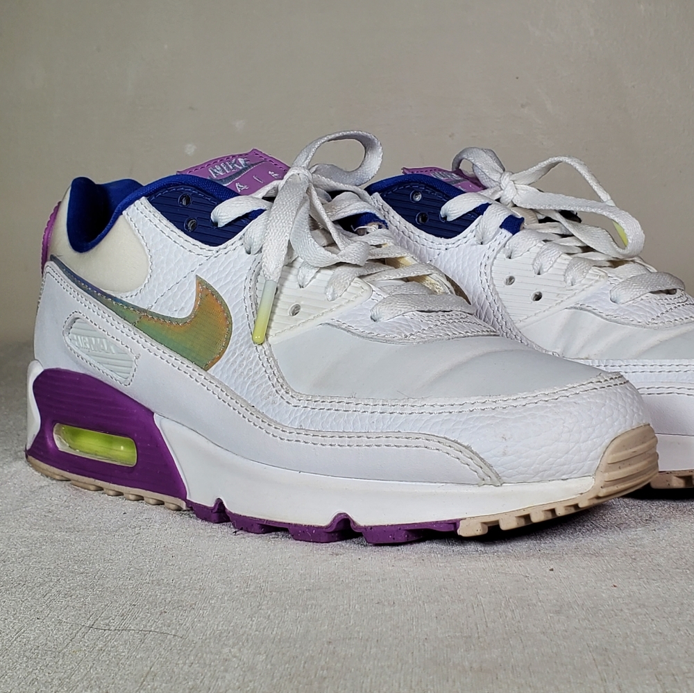 Nike Air Max 90 SE Easter White Blue Purple Lifestyle CJ0623 100 Women's US 10